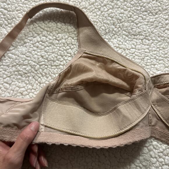 Glamorise Magiclift Minimizing Bra Nude 46B Wirefree Lace Extender - Picture 5 of 6